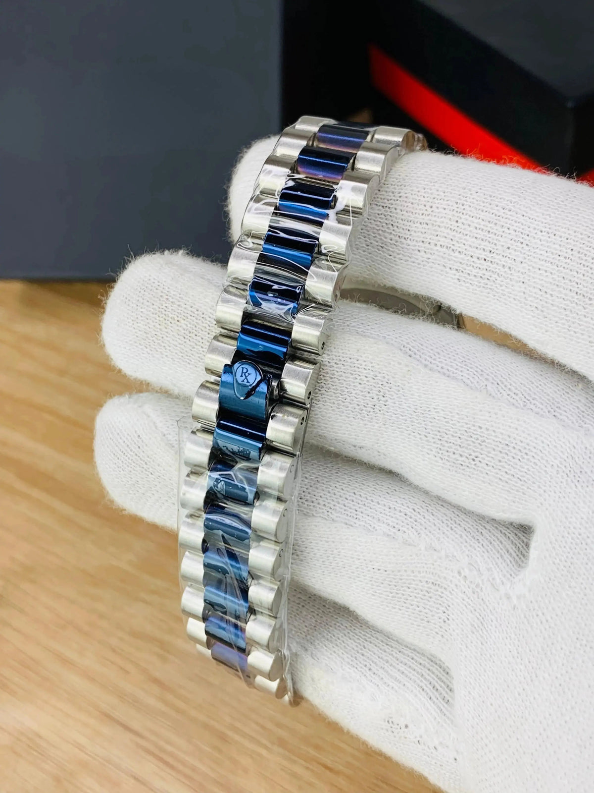 Rolex Blue Executive Edition – Two-Tone Dial with Bold Chain Build Four Tick