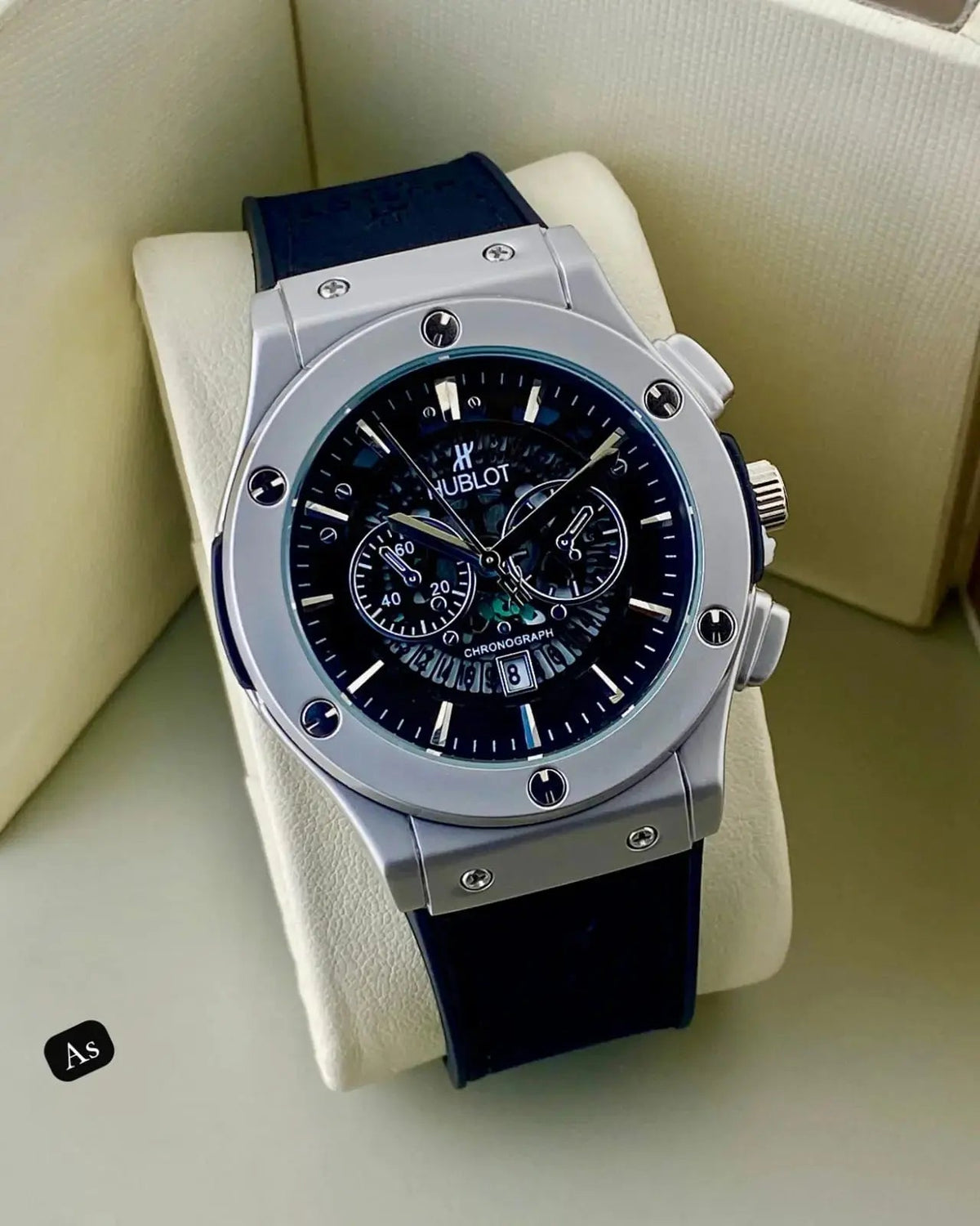 Hublot Classic Fusion – Premium Wrist Watch for Men Four Tick